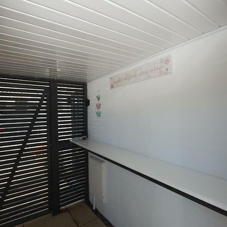 Bentleys Coast And Country B&B 리밍톤 외부 사진