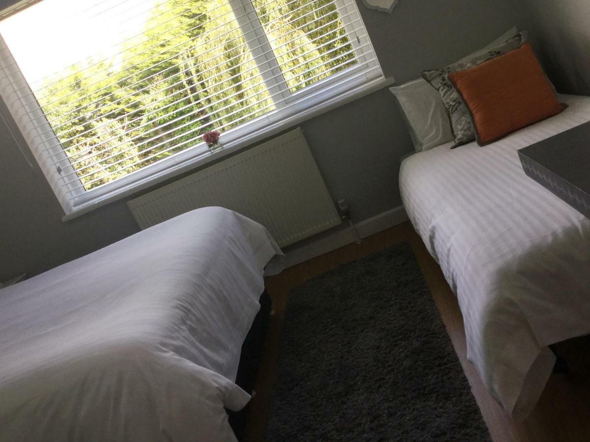 Bentleys Coast And Country B&B 리밍톤 외부 사진