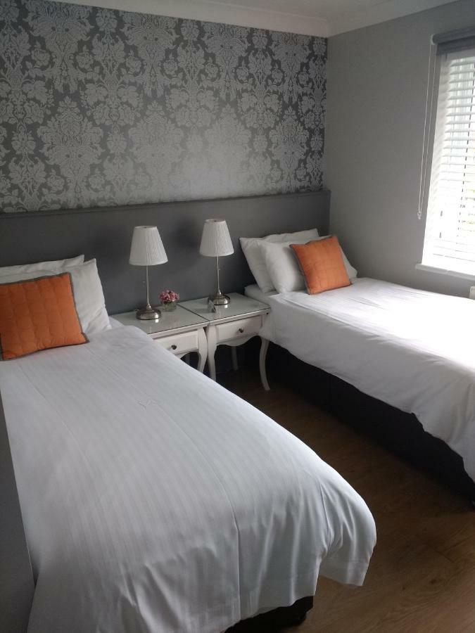 Bentleys Coast And Country B&B 리밍톤 외부 사진